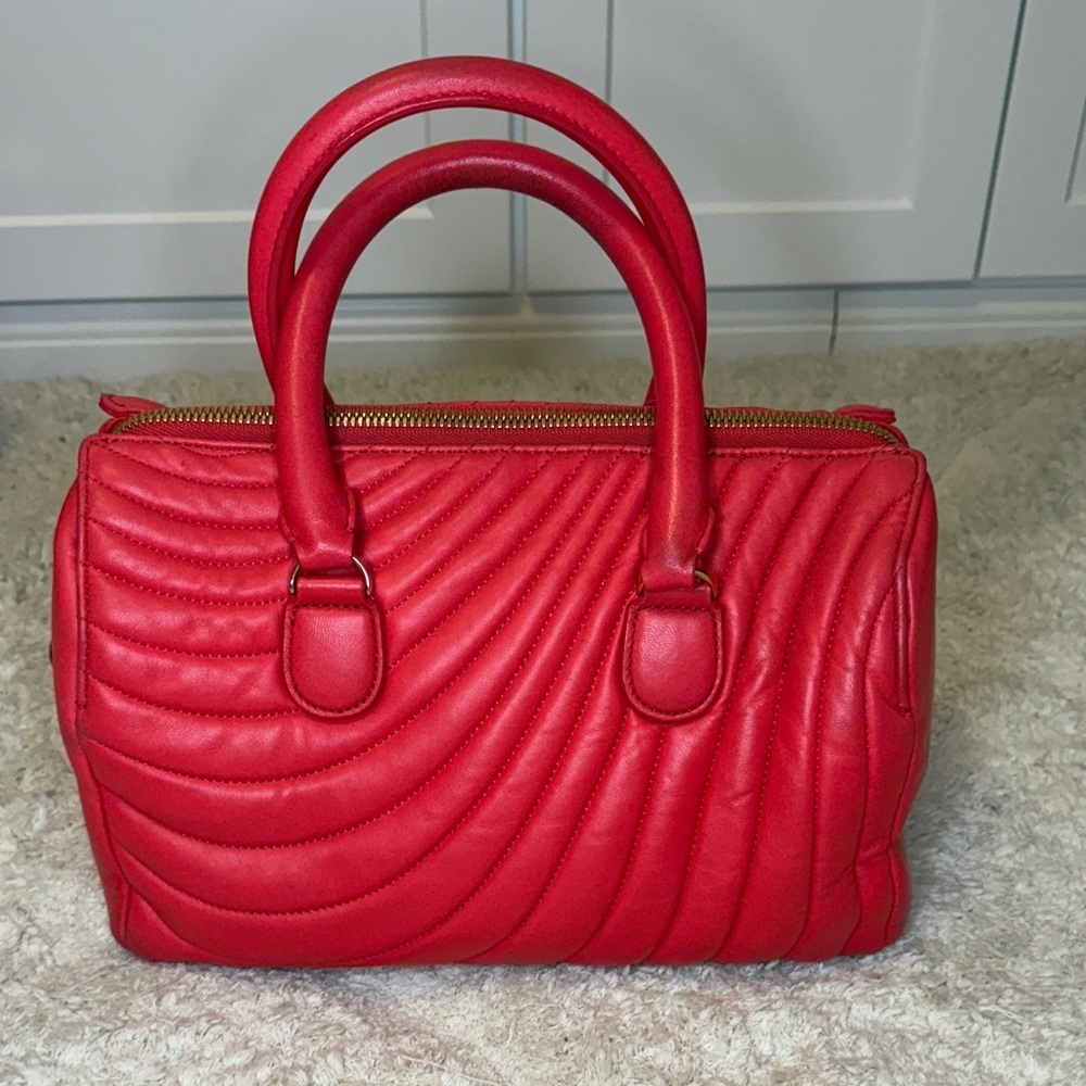 Rare Hendri Bendel Red Quilted Satchel